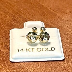 14K Yellow Gold Haft Diamond Cut Ball Stud Earrings